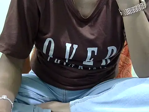 CHAMELI4747 online show from 5, 10, 2025