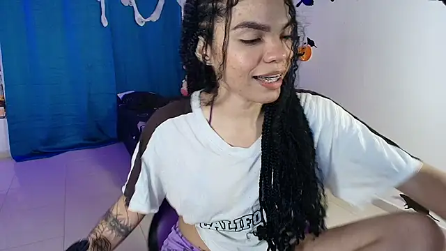 Snapshot of kitty_aikooo chatting on 1, 11, 2025 kitty aikooo online show from 1, 11, 2025