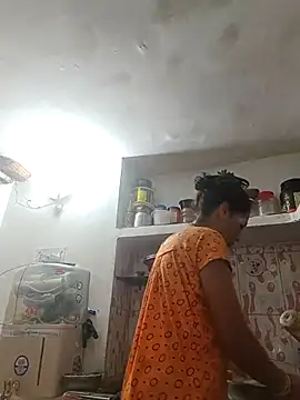 ISHANI-SINGH online show from 30, 10, 2025