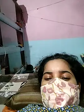 Snapshot of Cut_ragni chatting on 19, 9, 2025 Cut ragni online show from 19, 9, 2025