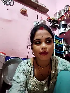 Snapshot of Cut_ragni chatting on 12, 10, 2025 Cut ragni online show from 12, 10, 2025