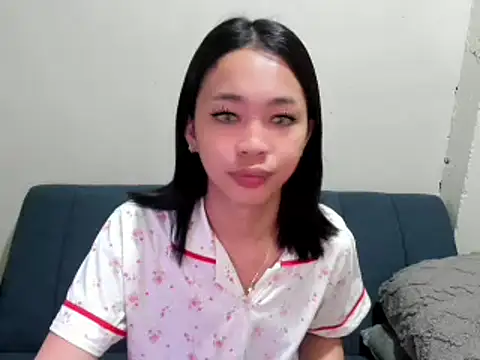 Snapshot of millany69 chatting on 5, 2, 2026 millany69 online show from 5, 2, 2026