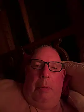 CharlieWeaver22 online show from 2, 7, 2026