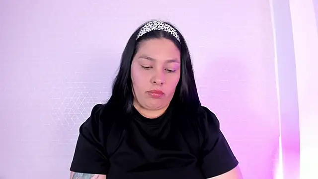 missweetpeach online show from 2, 12, 2025