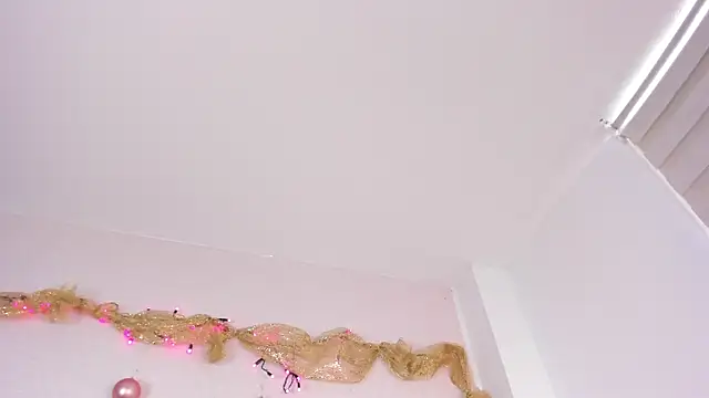 missweetpeach online show from 14, 12, 2025