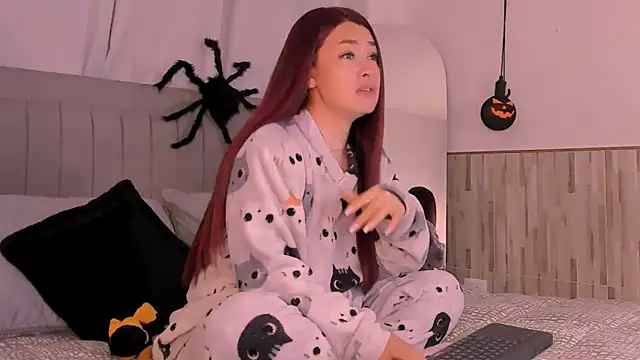 Snapshot of AnastasiaGreey chatting on 12, 10, 2025 AnastasiaGreey online show from 12, 10, 2025