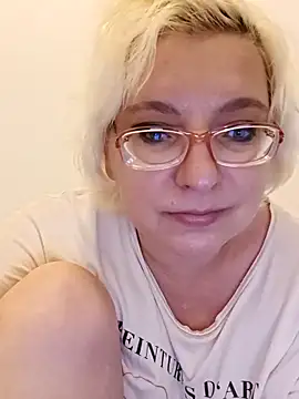 VikaKing online show from 3, 10, 2025