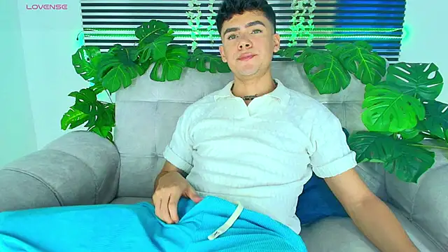 CamiiGuzmanX online show from 16, 3, 2026