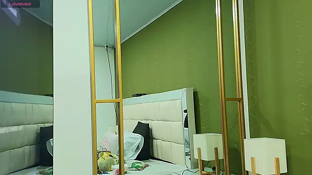 Snapshot of gisell_gomez chatting on 14, 9, 2025 gisell gomez online show from 14, 9, 2025