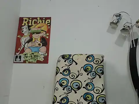 Thomasjons  online show from 10, 10, 2025