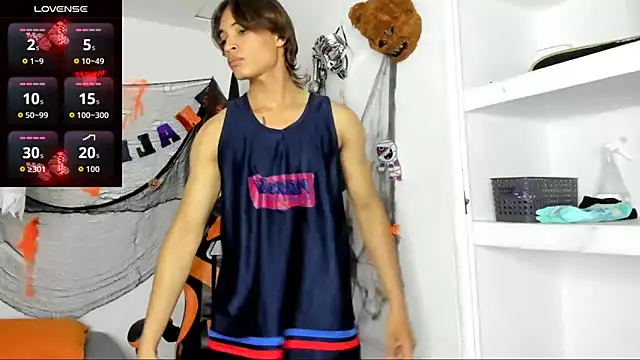 Snapshot of kenshi_roa chatting on 23, 10, 2025 kenshi roa online show from 23, 10, 2025