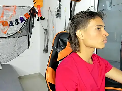 Snapshot of kenshi_roa chatting on 13, 11, 2025 kenshi roa online show from 13, 11, 2025