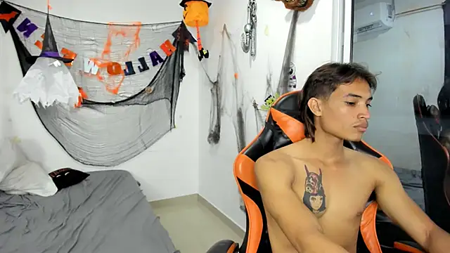 Snapshot of kenshi_roa chatting on 15, 11, 2025 kenshi roa online show from 15, 11, 2025