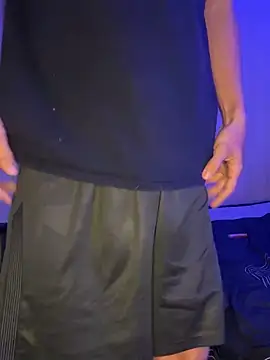 Snapshot of axel_davis_ chatting on 18, 9, 2025 axel davis online show from 18, 9, 2025