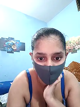 Cute Faria online show from 2, 2, 2026