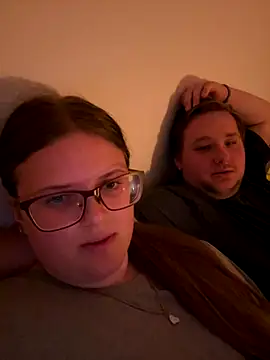 CurvyPaar2 online show from 12, 9, 2025