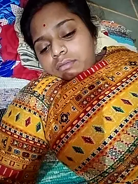 Snapshot of Hot_crety chatting on 23, 9, 2025 Hot crety online show from 23, 9, 2025