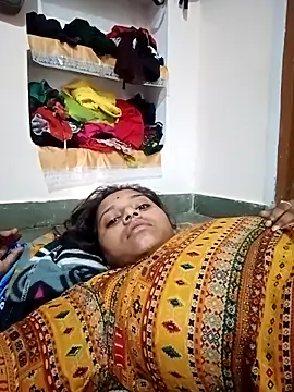 Snapshot of Hot_crety chatting on 26, 9, 2025 Hot crety online show from 26, 9, 2025