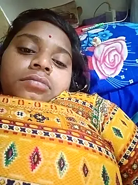 Snapshot of Hot_crety chatting on 14, 11, 2025 Hot crety online show from 14, 11, 2025