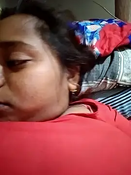 Snapshot of Hot_crety chatting on 18, 11, 2025 Hot crety online show from 18, 11, 2025