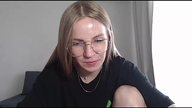 HitGyrl online show from 2, 7, 2026