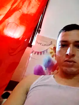 Snapshot of Franswat95 chatting on 21, 4, 2026 Franswat95 online show from 21, 4, 2026