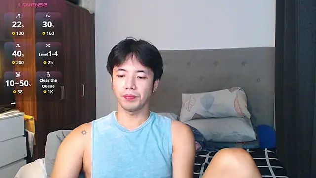 Snapshot of Addictiveboi chatting on 14, 9, 2025 Addictiveboi online show from 14, 9, 2025