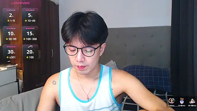 Snapshot of Addictiveboi chatting on 22, 9, 2025 Addictiveboi online show from 22, 9, 2025