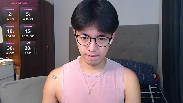 Snapshot of Addictiveboi chatting on 25, 9, 2025 Addictiveboi online show from 25, 9, 2025