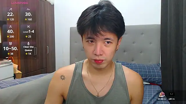 Snapshot of Addictiveboi chatting on 6, 10, 2025 Addictiveboi online show from 6, 10, 2025