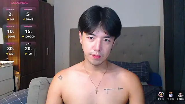 Snapshot of Addictiveboi chatting on 13, 10, 2025 Addictiveboi online show from 13, 10, 2025