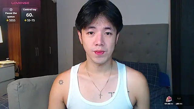 Snapshot of Addictiveboi chatting on 14, 10, 2025 Addictiveboi online show from 14, 10, 2025