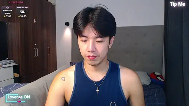 Snapshot of Addictiveboi chatting on 15, 11, 2025 Addictiveboi online show from 15, 11, 2025