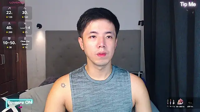 Snapshot of Addictiveboi chatting on 3, 12, 2025 Addictiveboi online show from 3, 12, 2025