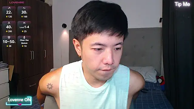 Snapshot of Addictiveboi chatting on 8, 1, 2026 Addictiveboi online show from 8, 1, 2026