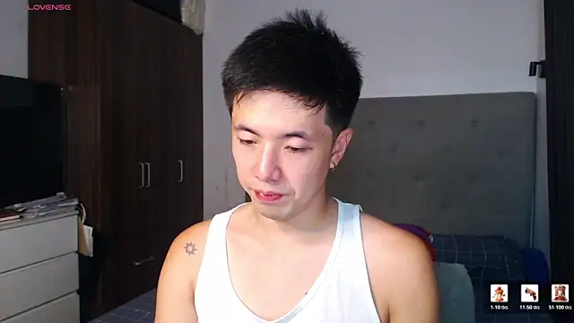 Snapshot of Addictiveboi chatting on 26, 2, 2026 Addictiveboi online show from 26, 2, 2026