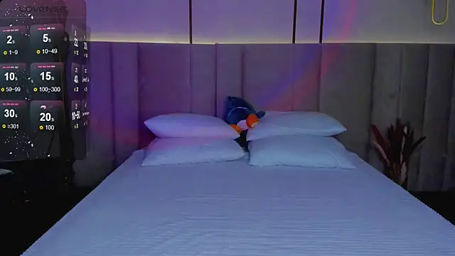 Alice Wander online show from 9, 9, 2025