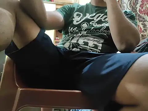 rocky4u7 online show from 11, 11, 2025