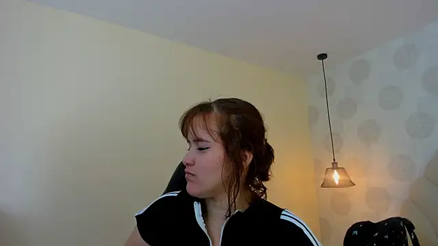 GIANAMILLER6 online show from 13, 7, 2026