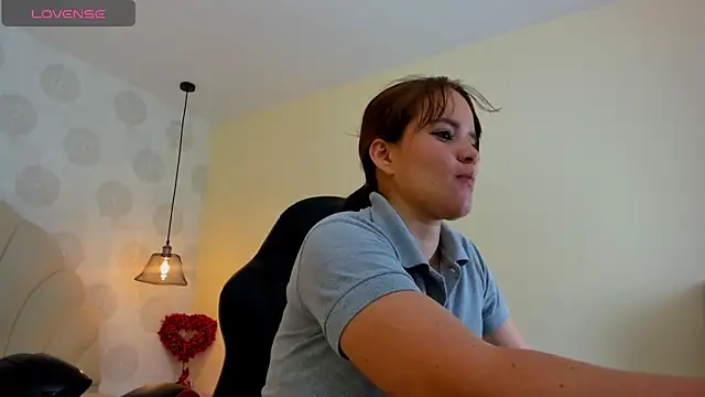 GIANAMILLER6 online show from 15, 7, 2026