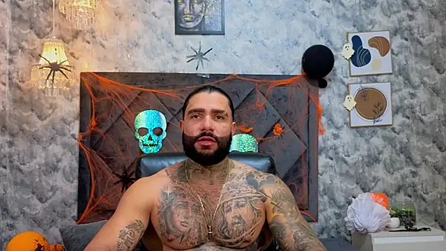 Snapshot of Apolo_rousse1 chatting on 24, 10, 2025 Apolo rousse1 online show from 24, 10, 2025