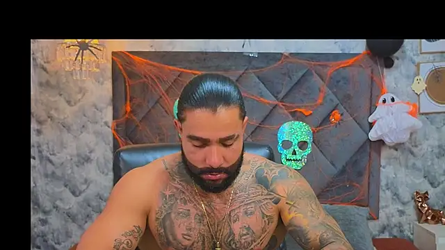 Snapshot of Apolo_rousse1 chatting on 27, 10, 2025 Apolo rousse1 online show from 27, 10, 2025