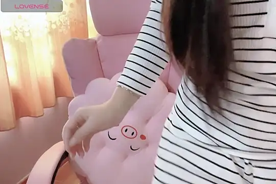  AFang  online show from 25, 10, 2025