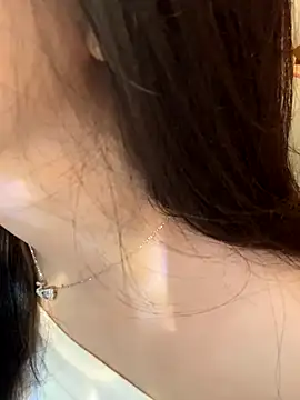 Snapshot of Nana_kute20 chatting on 15, 11, 2025 Nana kute20 online show from 15, 11, 2025