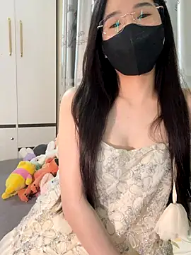 Dior baby online show from 30, 10, 2025