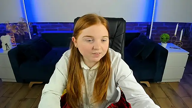 Snapshot of KattyRose8 chatting on 29, 9, 2025 KattyRose8 online show from 29, 9, 2025