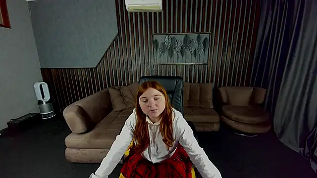 Snapshot of KattyRose8 chatting on 6, 10, 2025 KattyRose8 online show from 6, 10, 2025