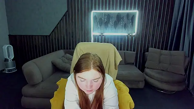 Snapshot of KattyRose8 chatting on 17, 10, 2025 KattyRose8 online show from 17, 10, 2025