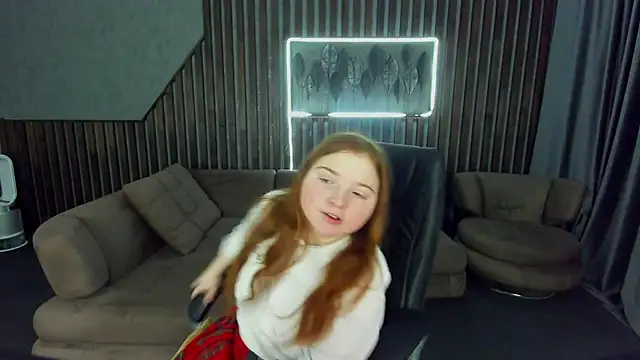 Snapshot of KattyRose8 chatting on 6, 11, 2025 KattyRose8 online show from 6, 11, 2025