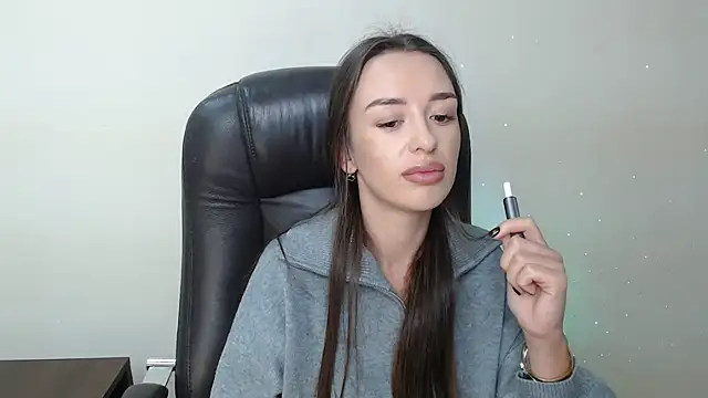 BonnieX  online show from 28, 11, 2025